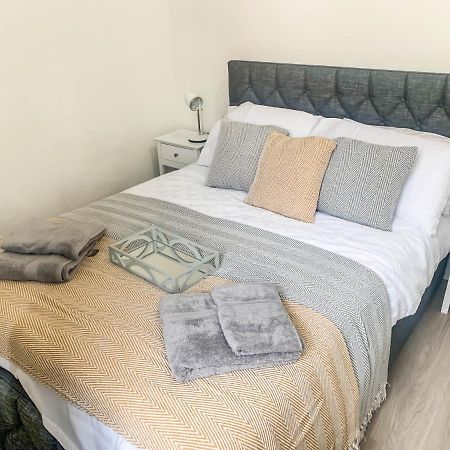The Rosebery Retreat By The Castle 1-Bed Apartment Inverness Buitenkant foto