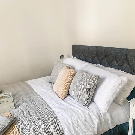 The Rosebery Retreat By The Castle 1-Bed Apartment Inverness Buitenkant foto