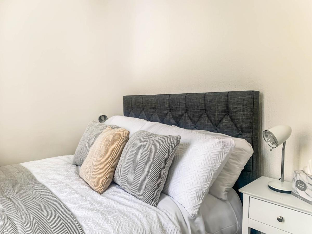 The Rosebery Retreat By The Castle 1-Bed Apartment Inverness Buitenkant foto