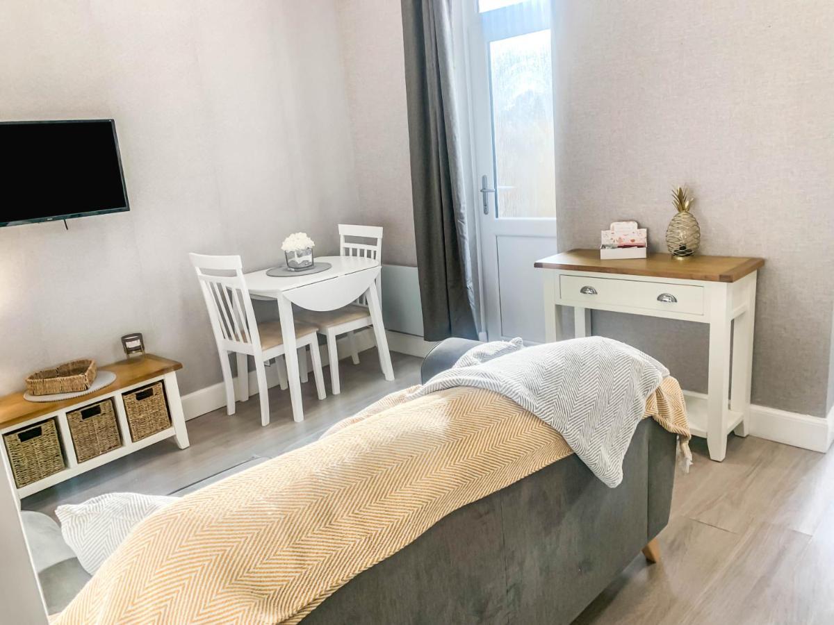 The Rosebery Retreat By The Castle 1-Bed Apartment Inverness Buitenkant foto