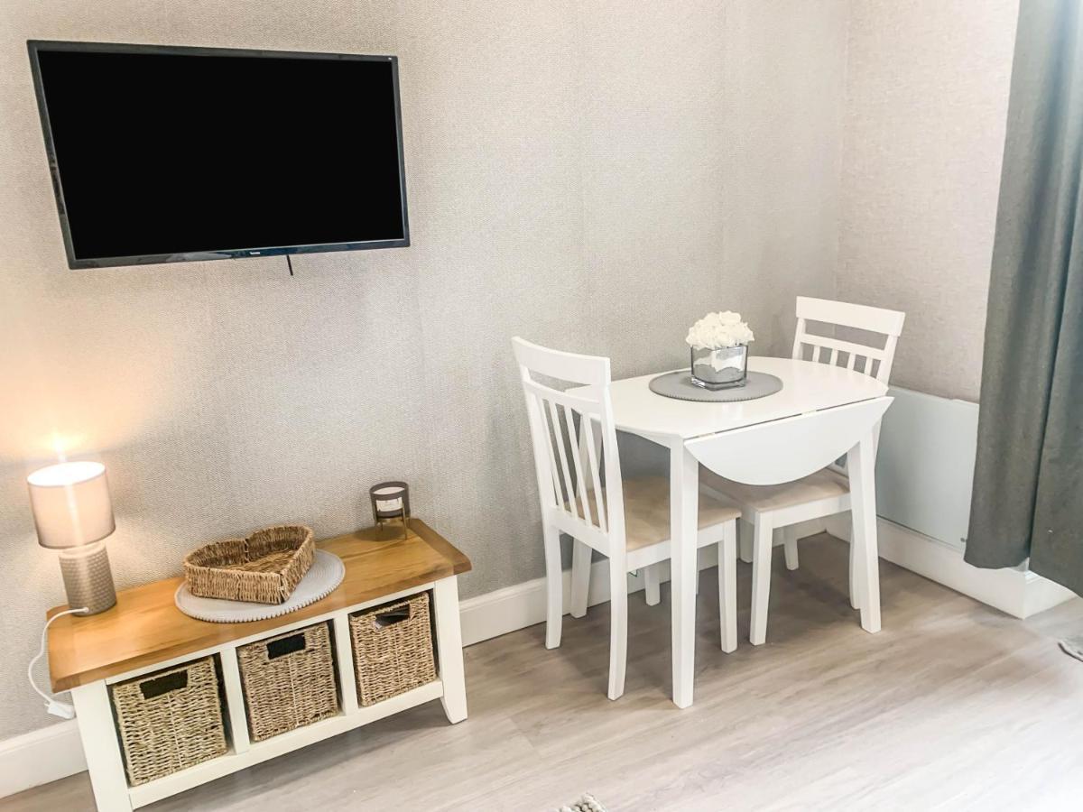 The Rosebery Retreat By The Castle 1-Bed Apartment Inverness Buitenkant foto