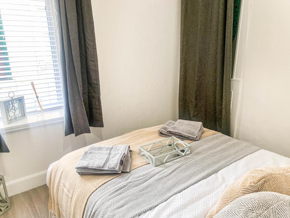 The Rosebery Retreat By The Castle 1-Bed Apartment Inverness Buitenkant foto